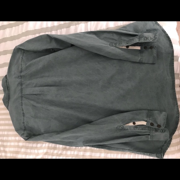 Vans Long sleeved button down shirt. Green. XL - Picture 4 of 4